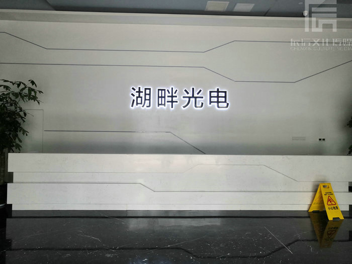 商业展厅橱窗设计的功能是什么？